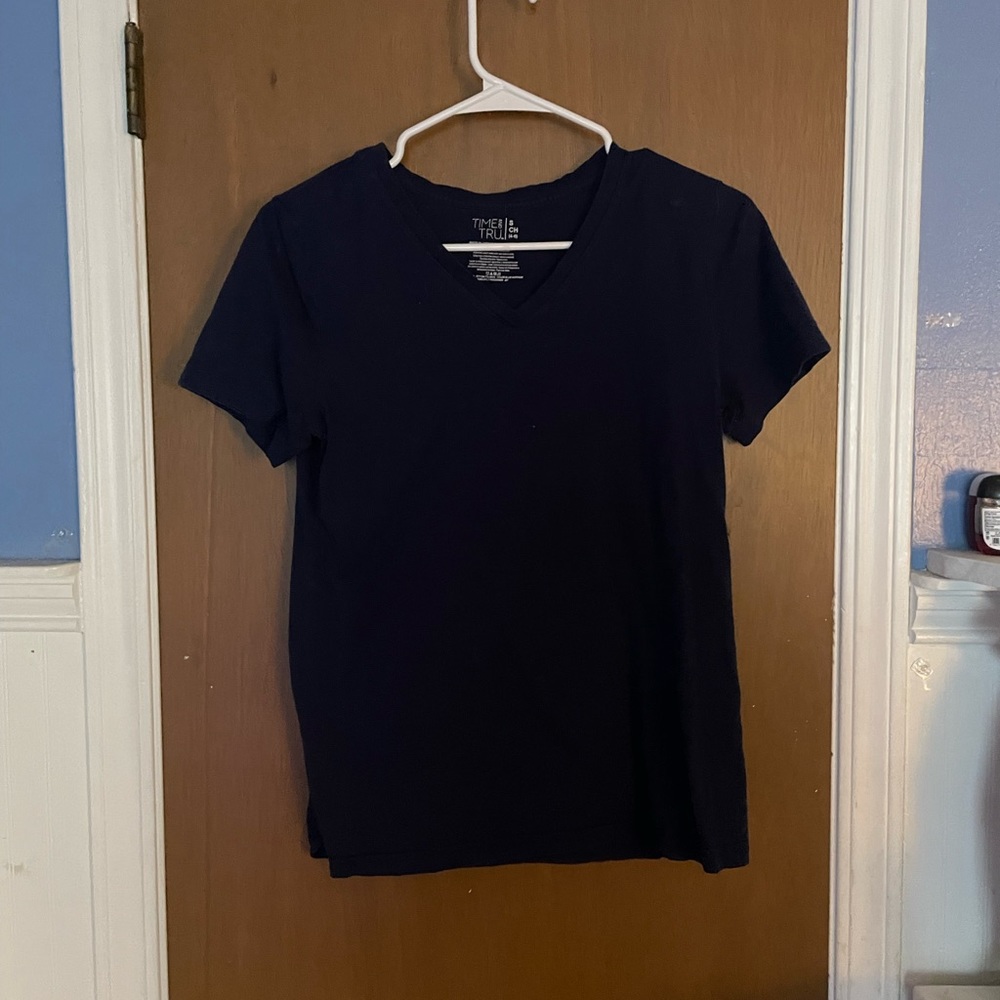 Time & Tru V-Neck T-Shirt